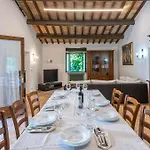 Urbino E Gola Del Furlo, Idromassaggio Lux Appartement *