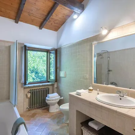 Apartamento Urbino E Gola Del Furlo, Idromassaggio Lux Bellaria-Pole-Petriccio