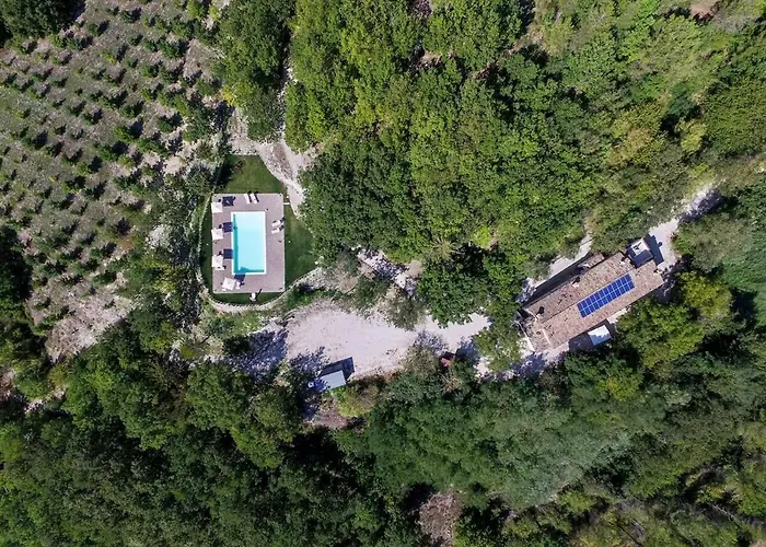 Urbino E Gola Del Furlo, Idromassaggio Lux